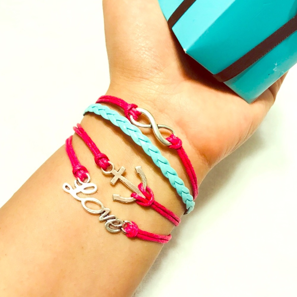 Chic Leather Bracelet